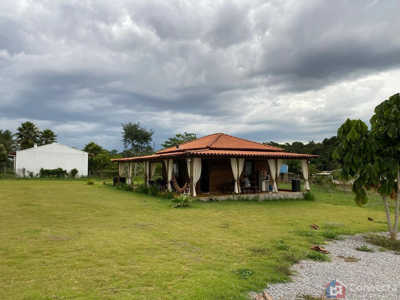 Chácara à venda com 2 quartos, 4239m² - Foto 4