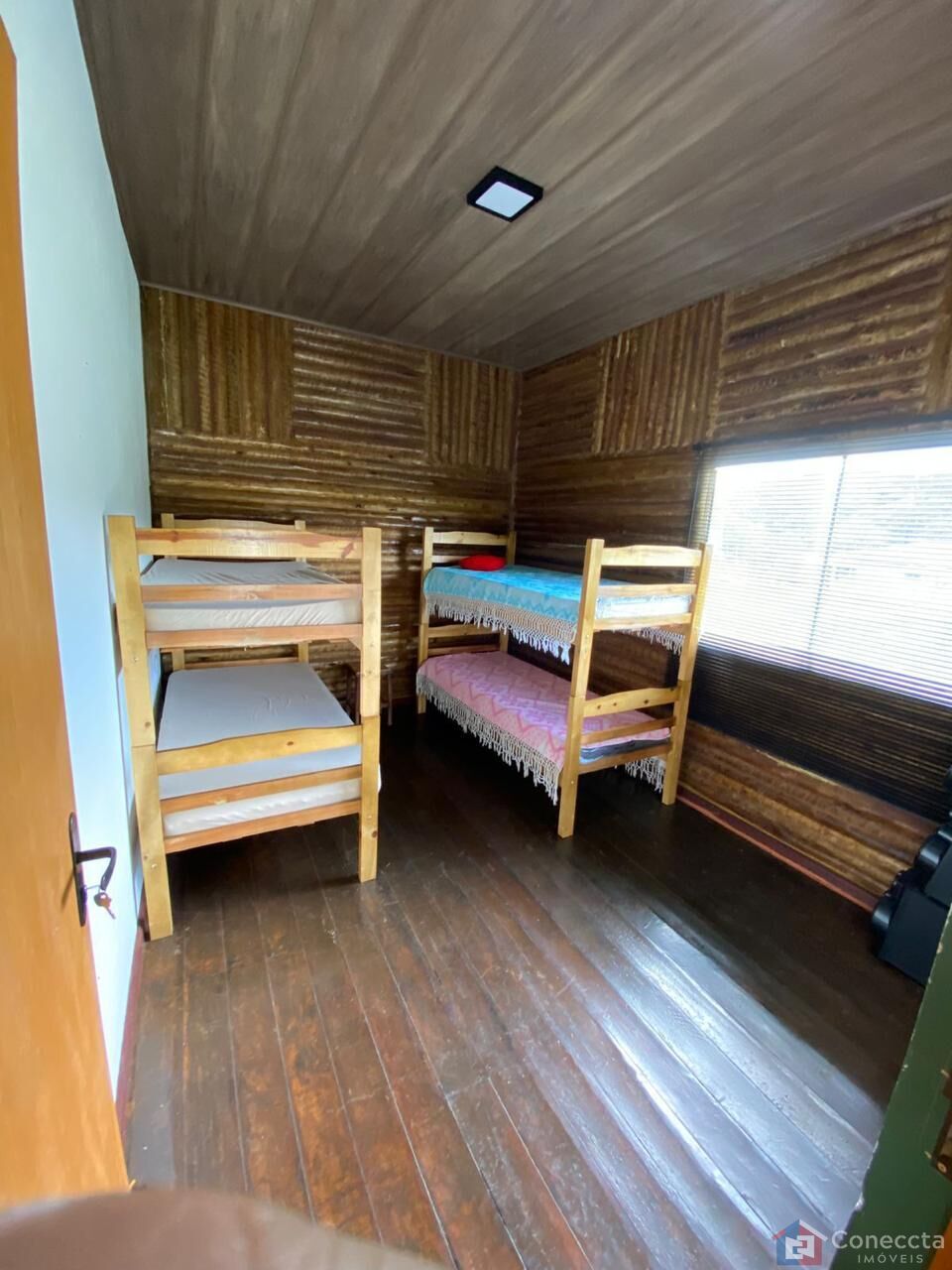 Chácara à venda com 2 quartos, 4239m² - Foto 13