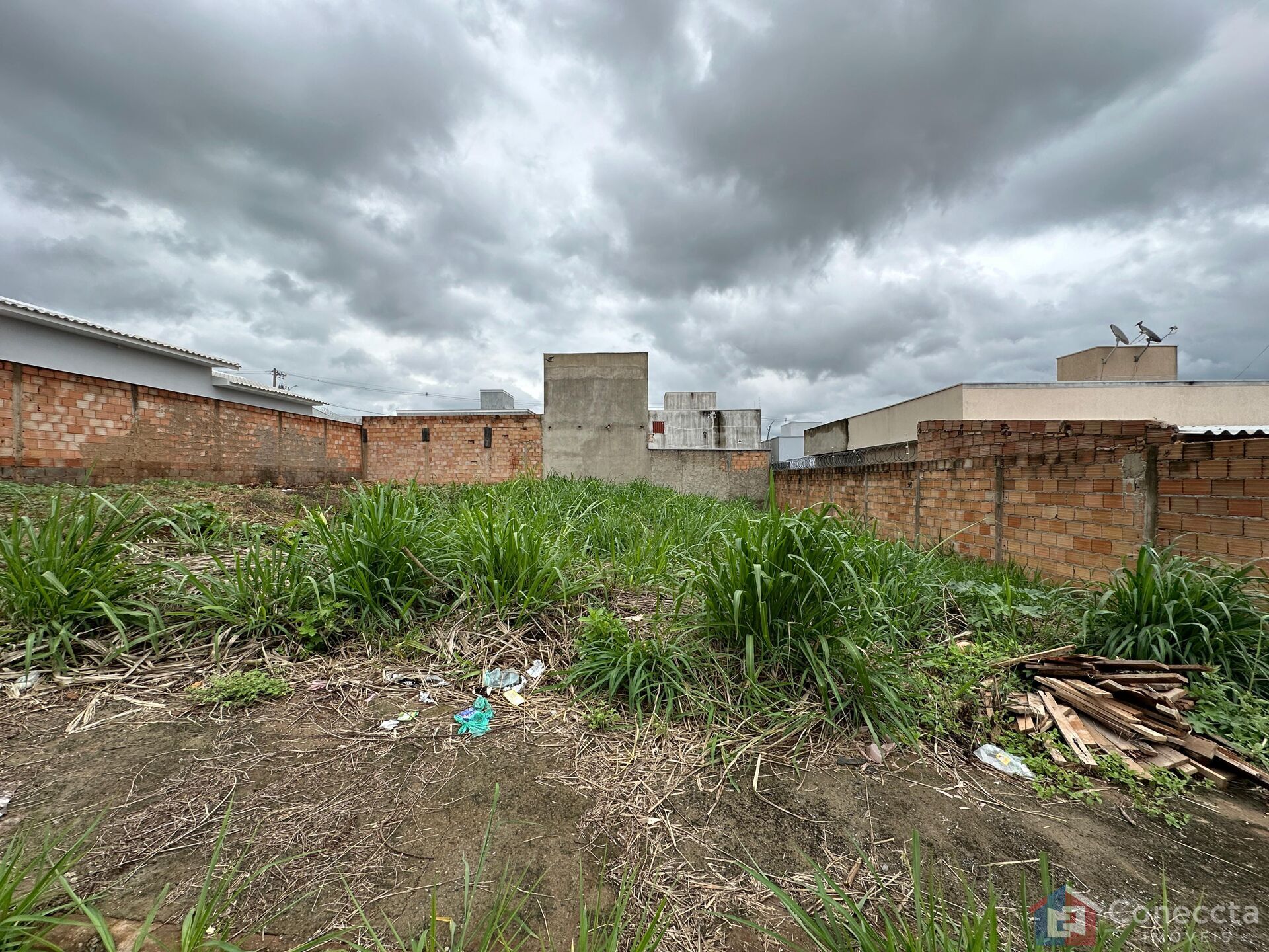 Terreno à venda, 210m² - Foto 2