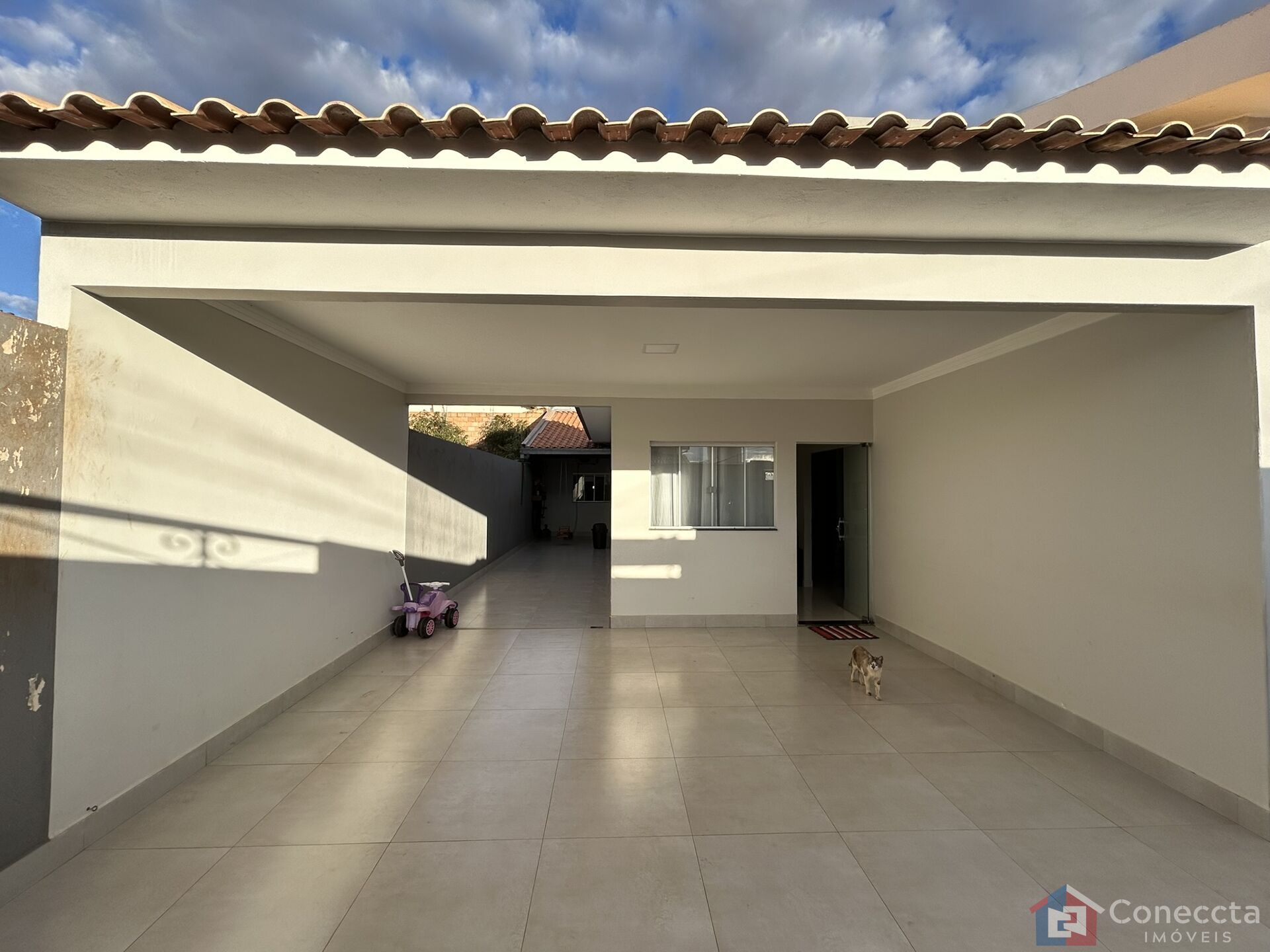 Casa à venda com 4 quartos, 177m² - Foto 3