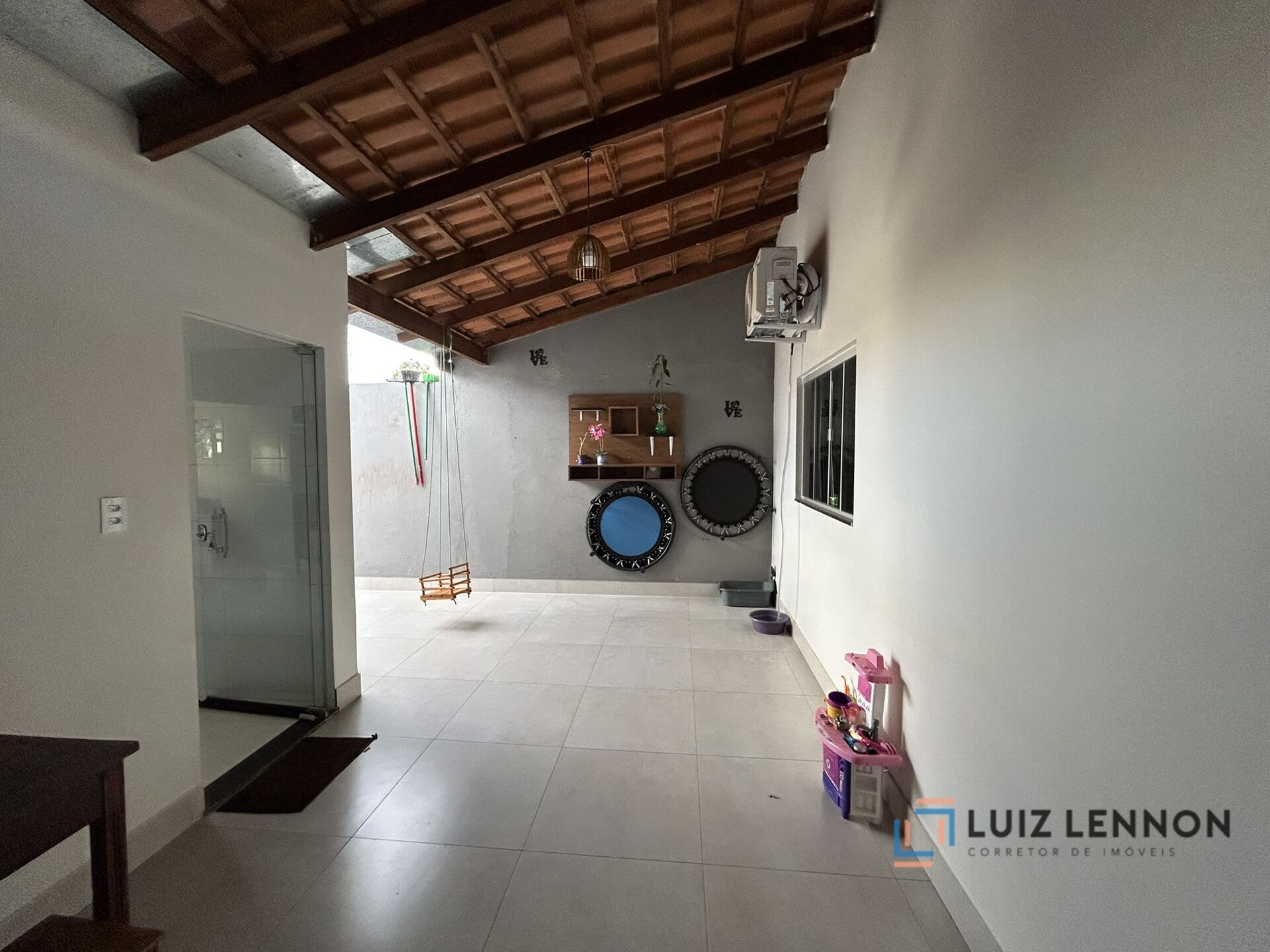 Casa à venda com 4 quartos, 177m² - Foto 28