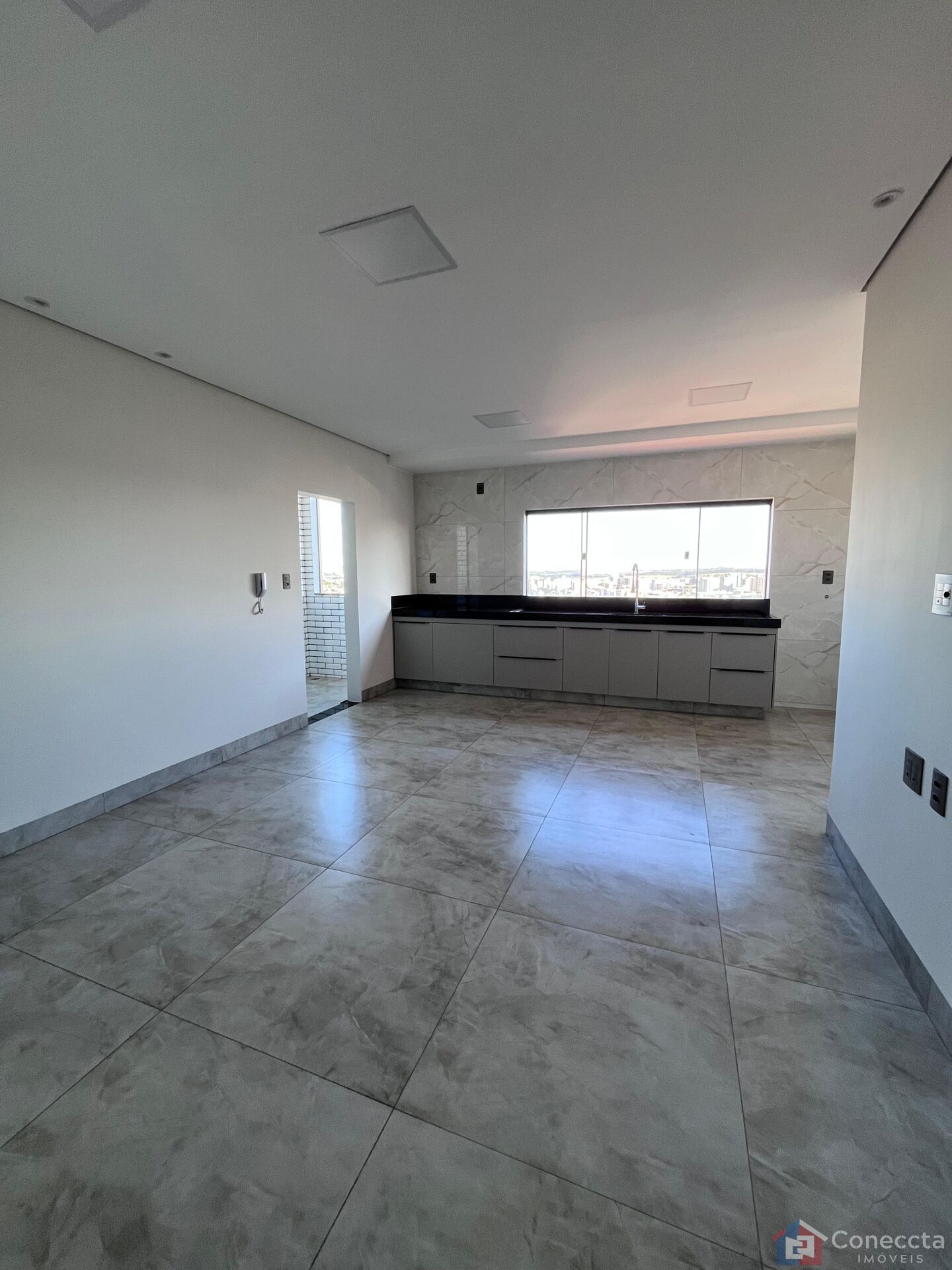 Apartamento à venda com 3 quartos, 93m² - Foto 3