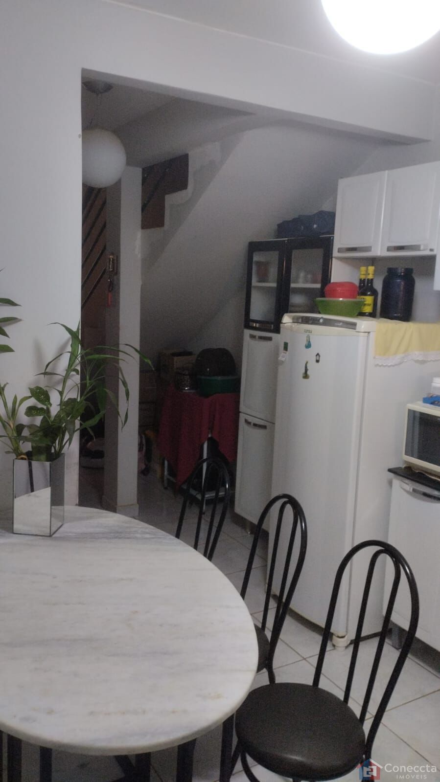 Casa à venda com 2 quartos, 61m² - Foto 7