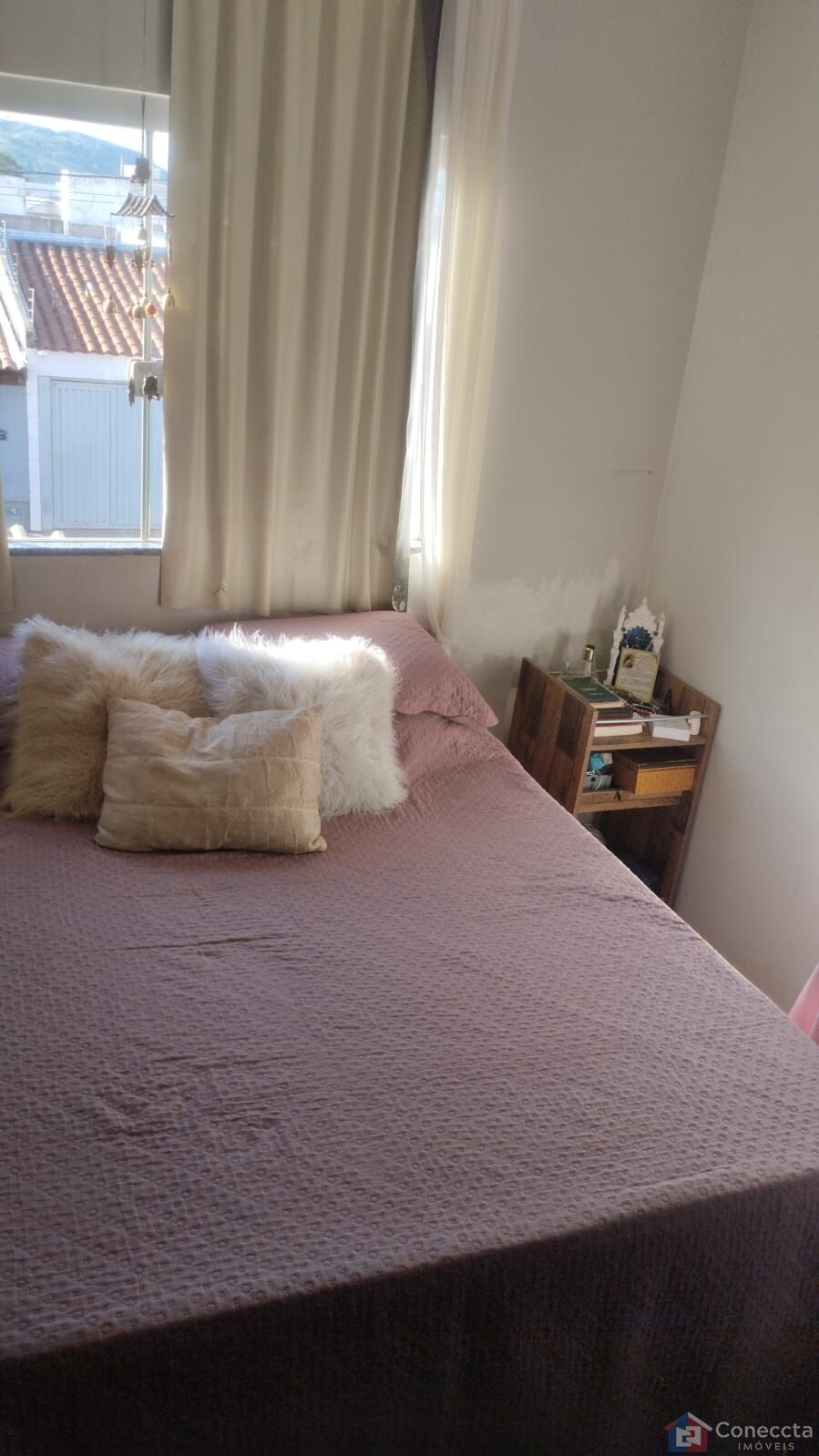 Casa à venda com 2 quartos, 61m² - Foto 4