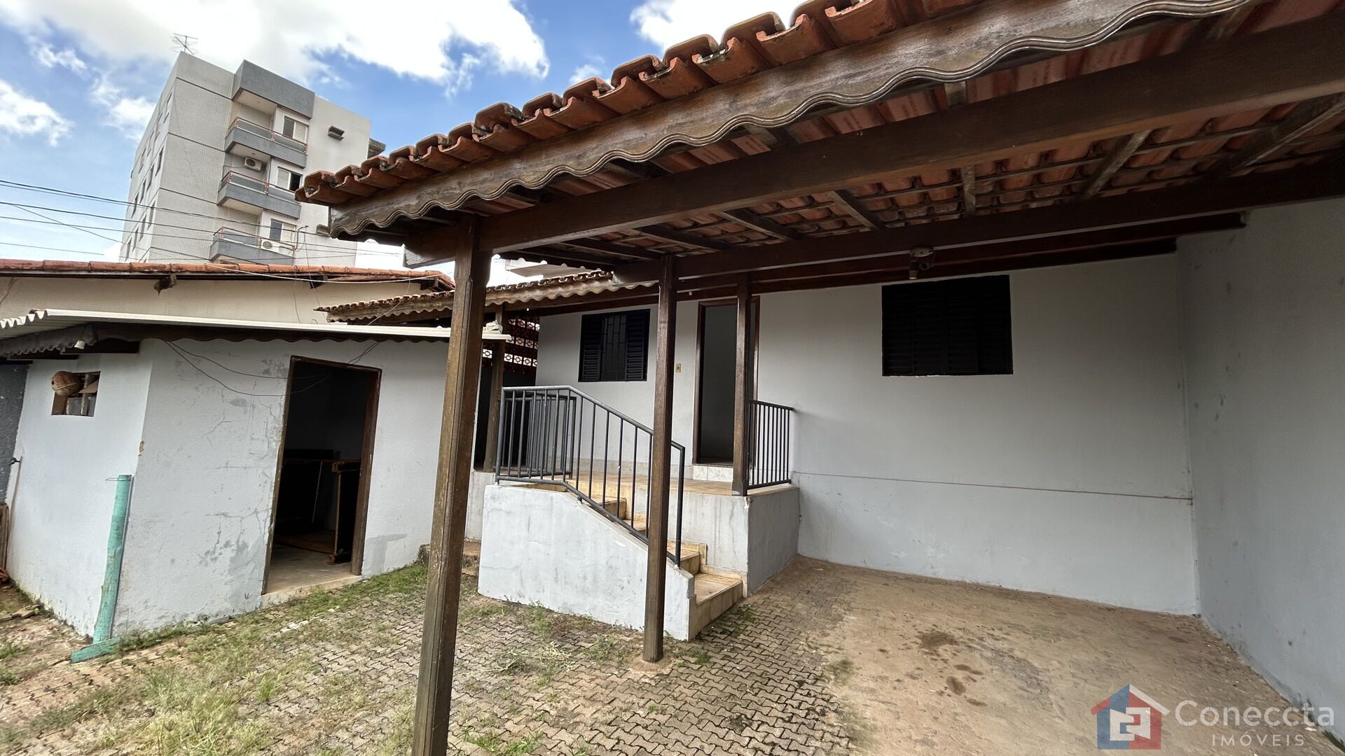 Casa para alugar com 2 quartos, 120m² - Foto 2