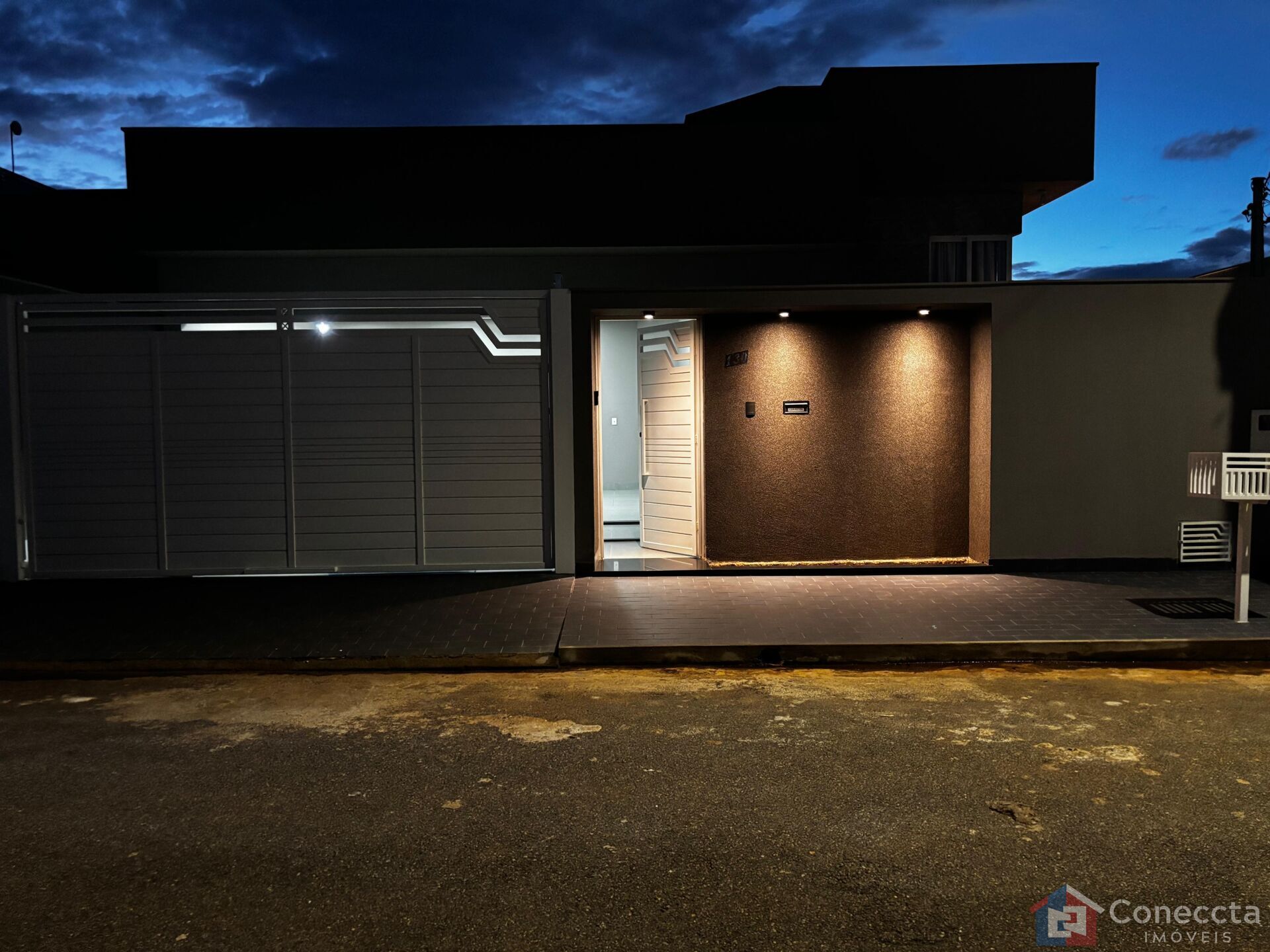 Casa, 3 quartos, 190 m² - Foto 1