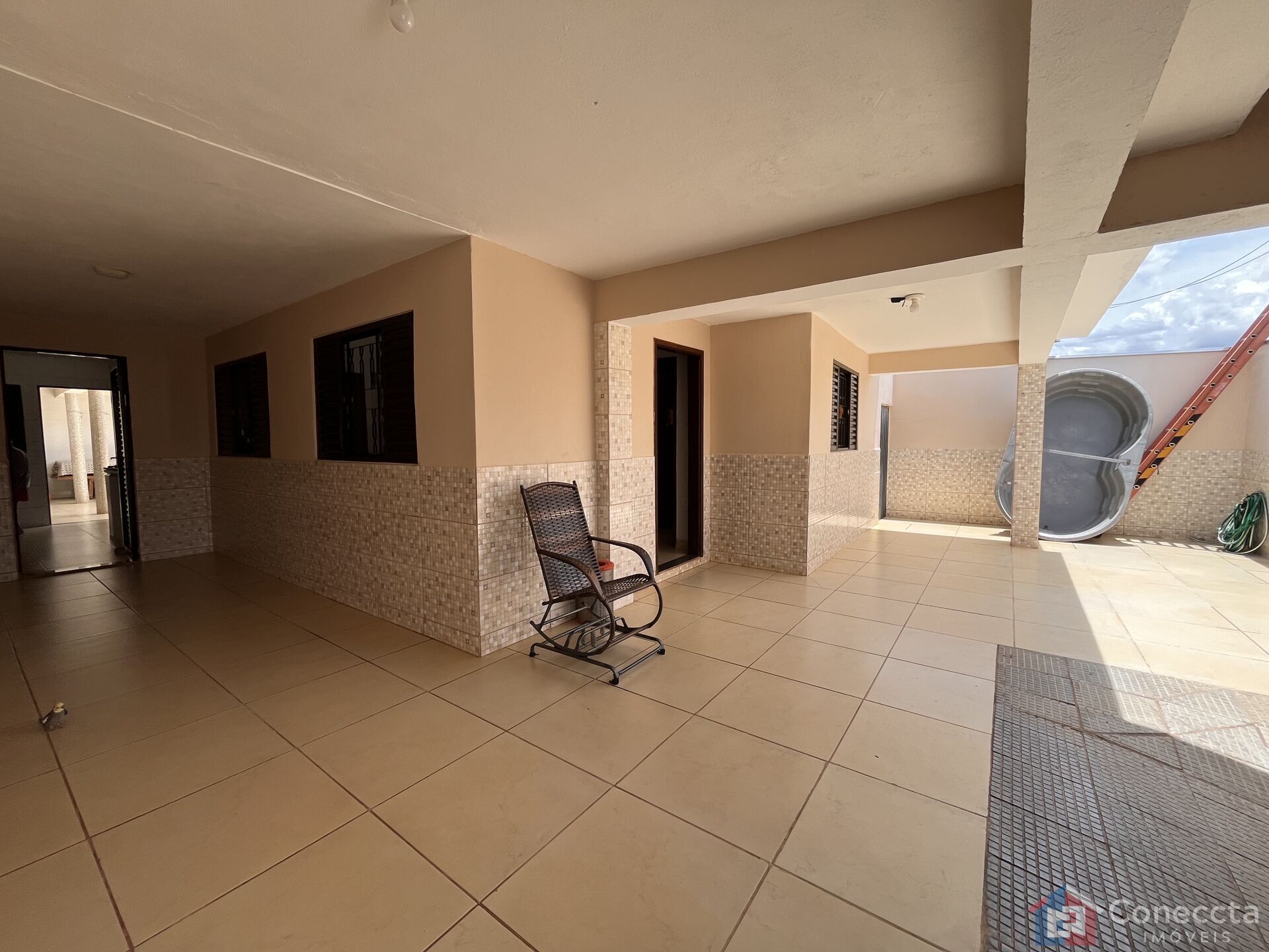 Casa, 4 quartos, 186 m² - Foto 2