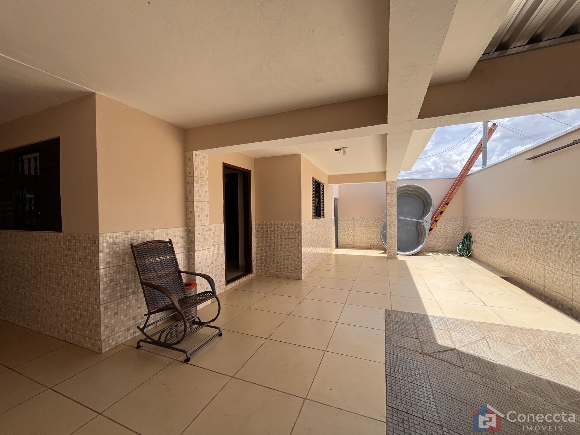 Casa, 4 quartos, 186 m² - Foto 1