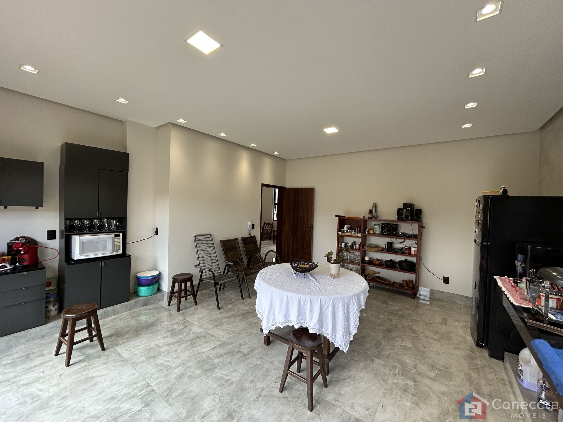 Casa à venda com 1 quarto, 116m² - Foto 12