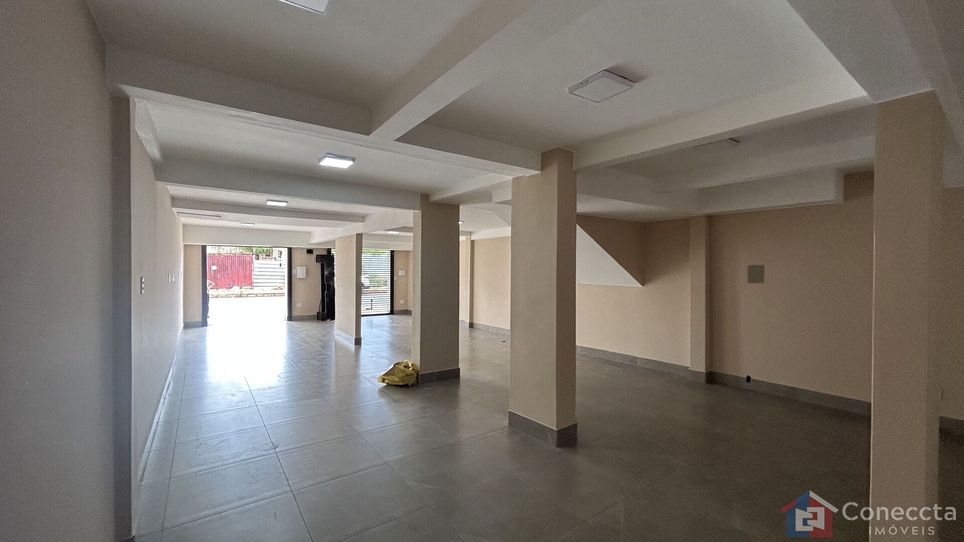 Loja Ponto Comercial em Caramuru, Patos de Minas/MG