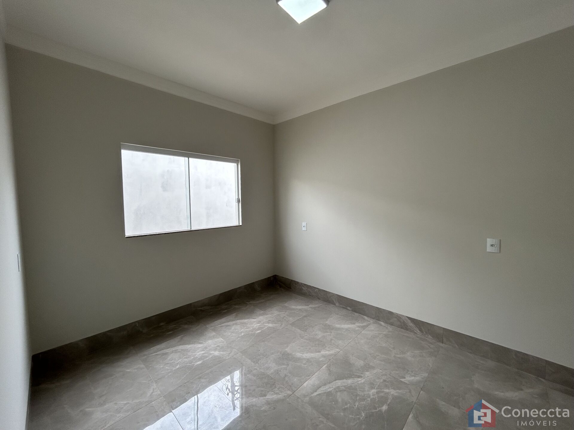 Casa à venda com 2 quartos, 60m² - Foto 10