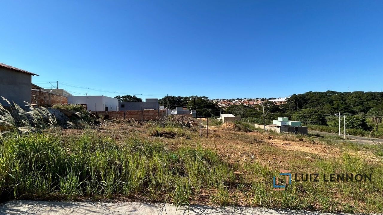 Terreno à venda, 200m² - Foto 2