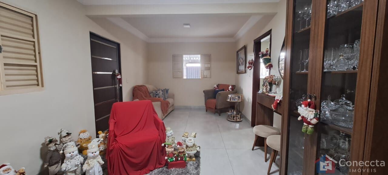 Casa, 3 quartos, 250 m² - Foto 2