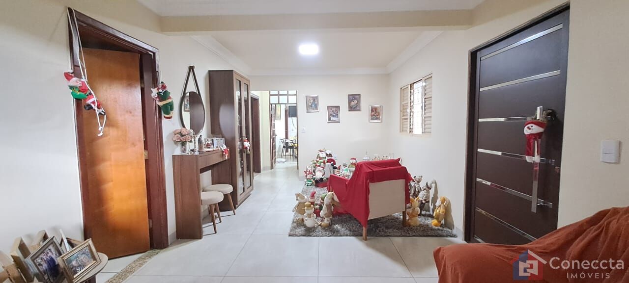 Casa, 3 quartos, 250 m² - Foto 1