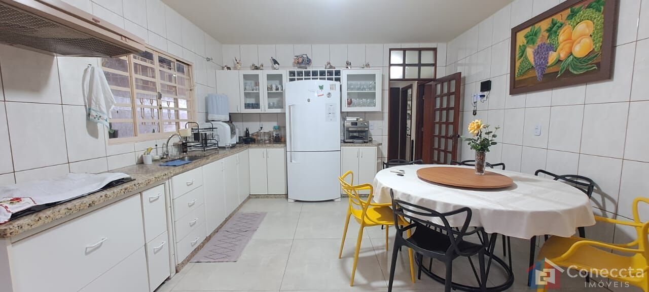Casa, 3 quartos, 250 m² - Foto 18