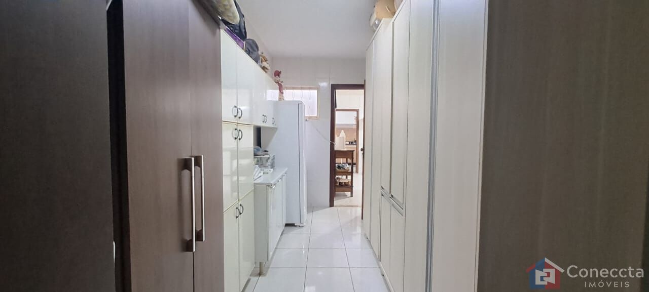 Casa, 3 quartos, 250 m² - Foto 28