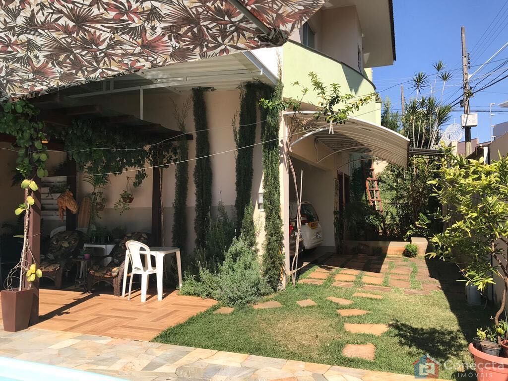 Casa, 4 quartos, 250 m² - Foto 4