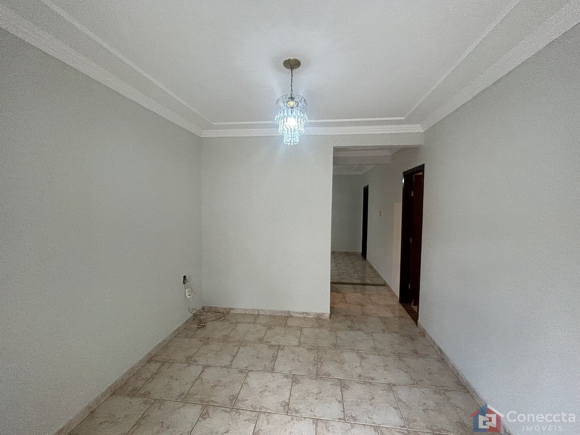 Casa à venda com 3 quartos, 166m² - Foto 3