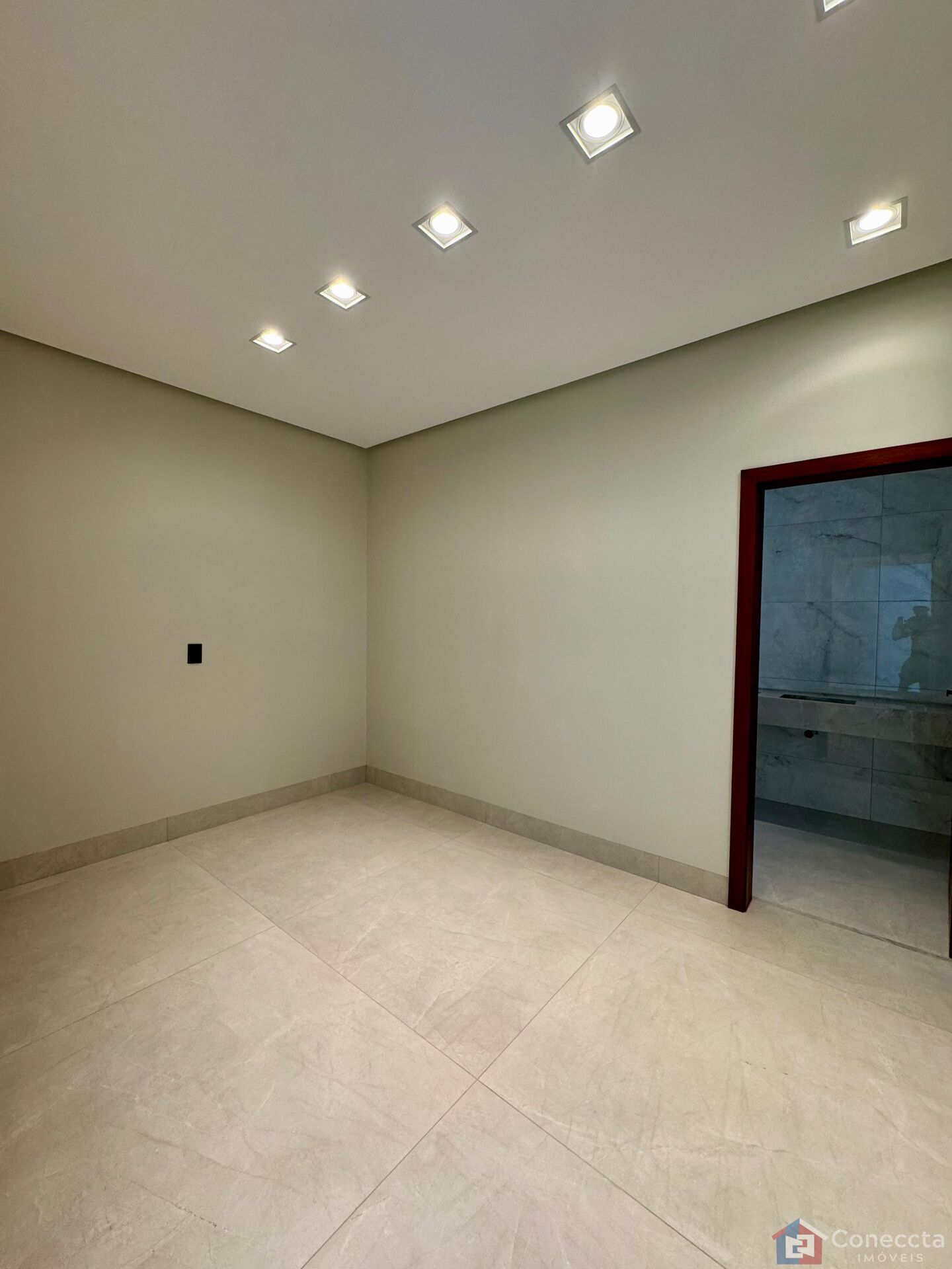 Casa à venda com 5 quartos, 434m² - Foto 10