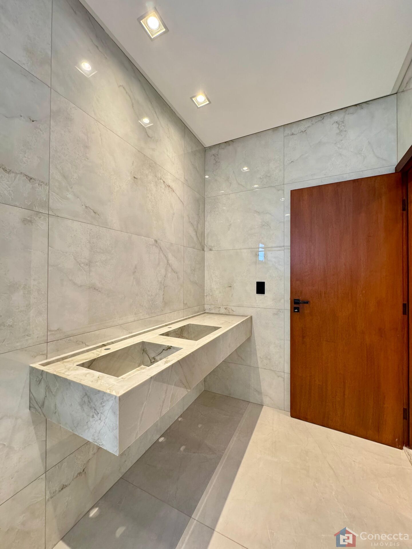 Casa à venda com 5 quartos, 434m² - Foto 12