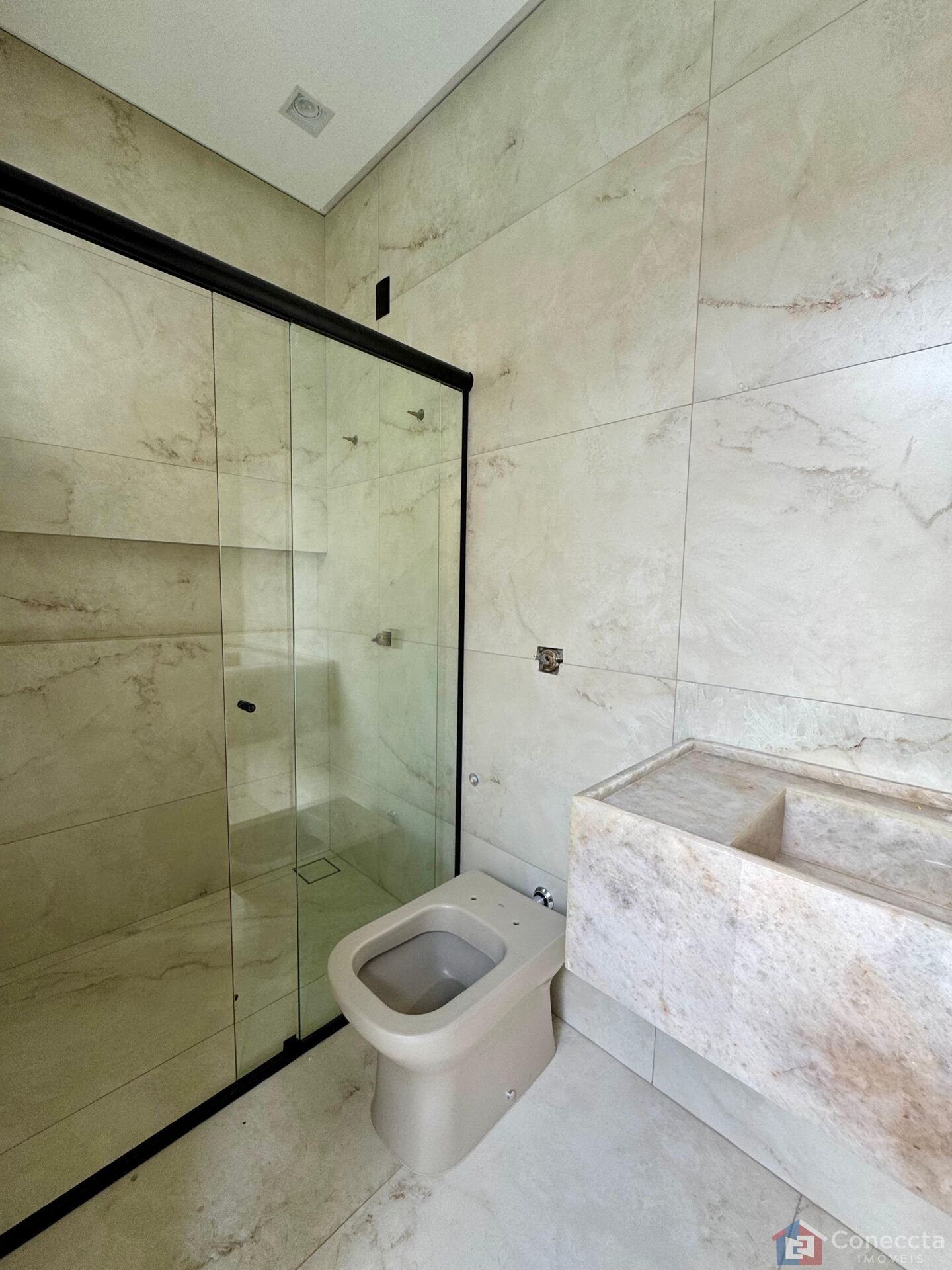 Casa à venda com 5 quartos, 434m² - Foto 8