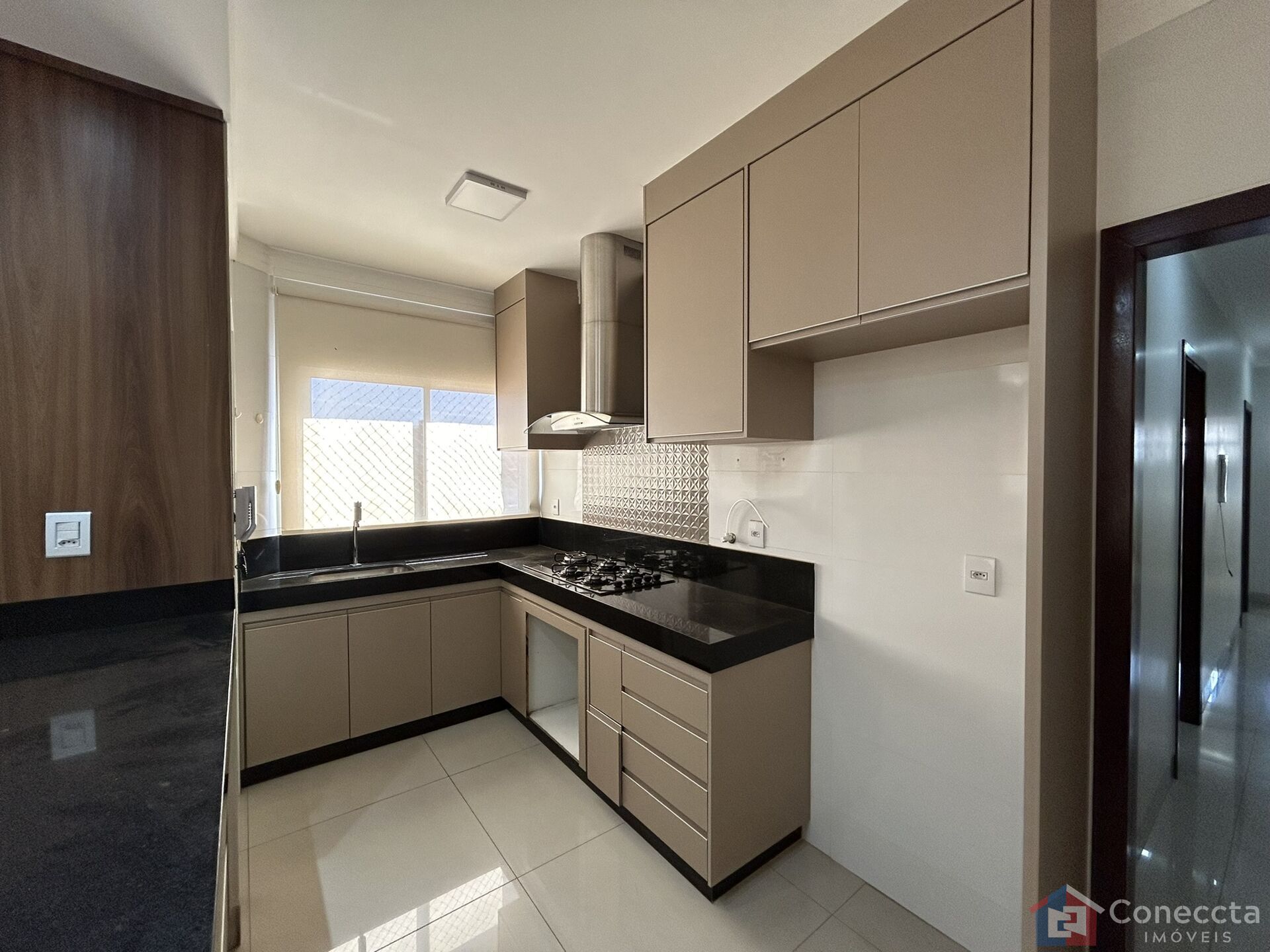 Apartamento à venda com 2 quartos, 77m² - Foto 7