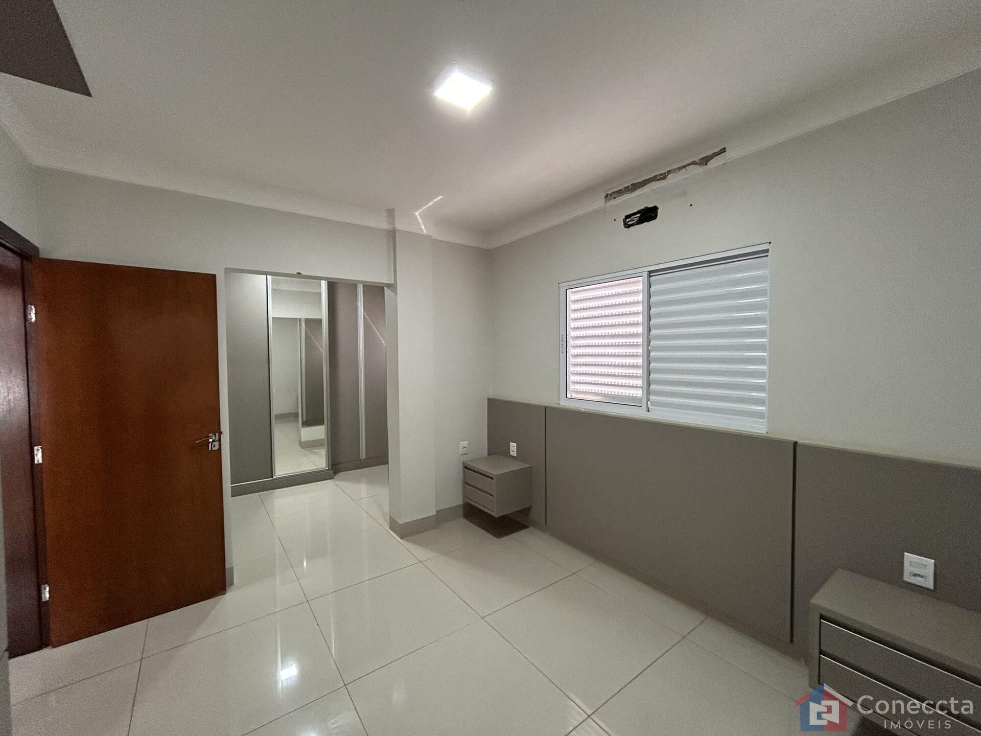 Apartamento à venda com 2 quartos, 77m² - Foto 17