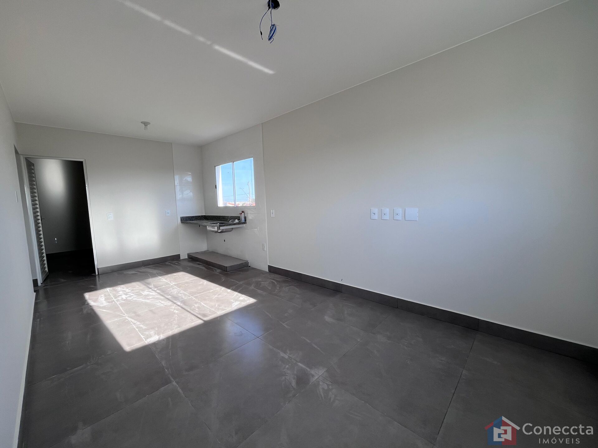Apartamento à venda com 2 quartos, 74m² - Foto 2