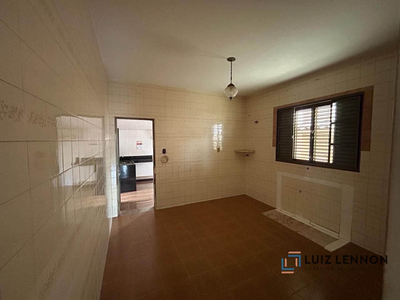 Casa à venda com 4 quartos, 176m² - Foto 14