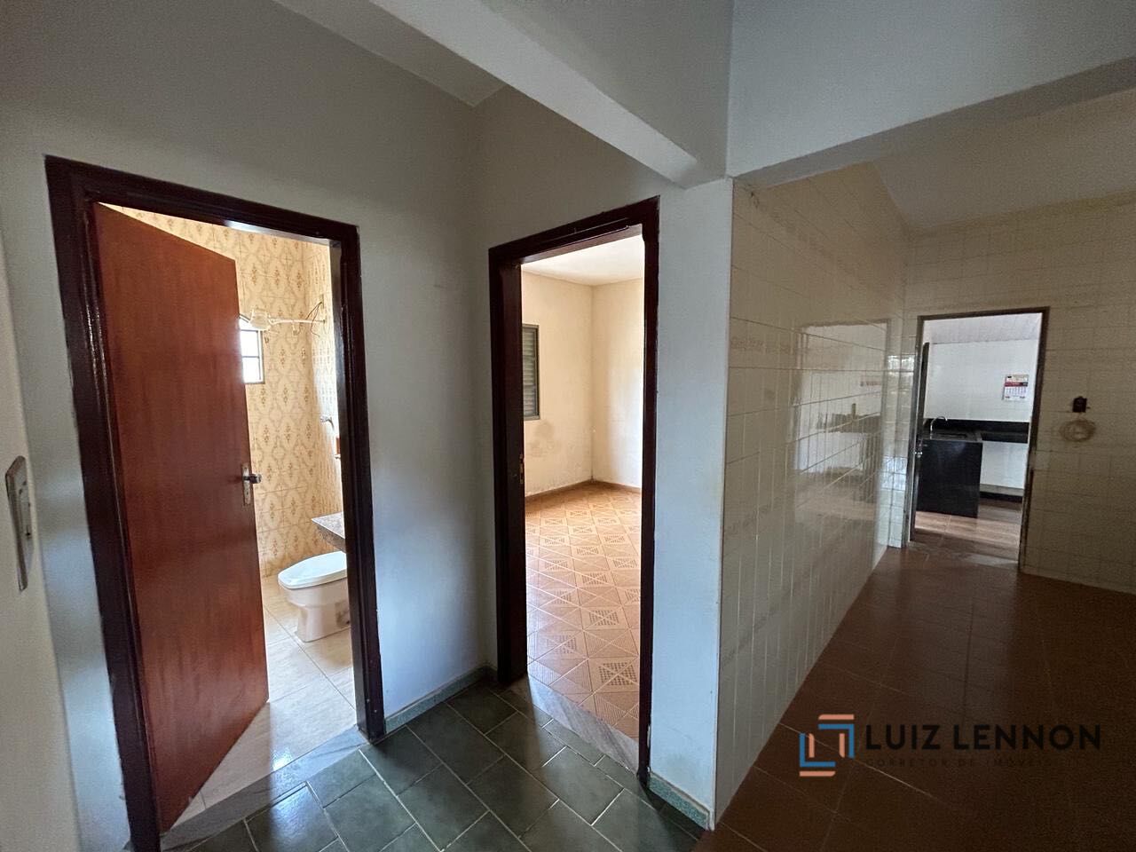 Casa à venda com 4 quartos, 176m² - Foto 11