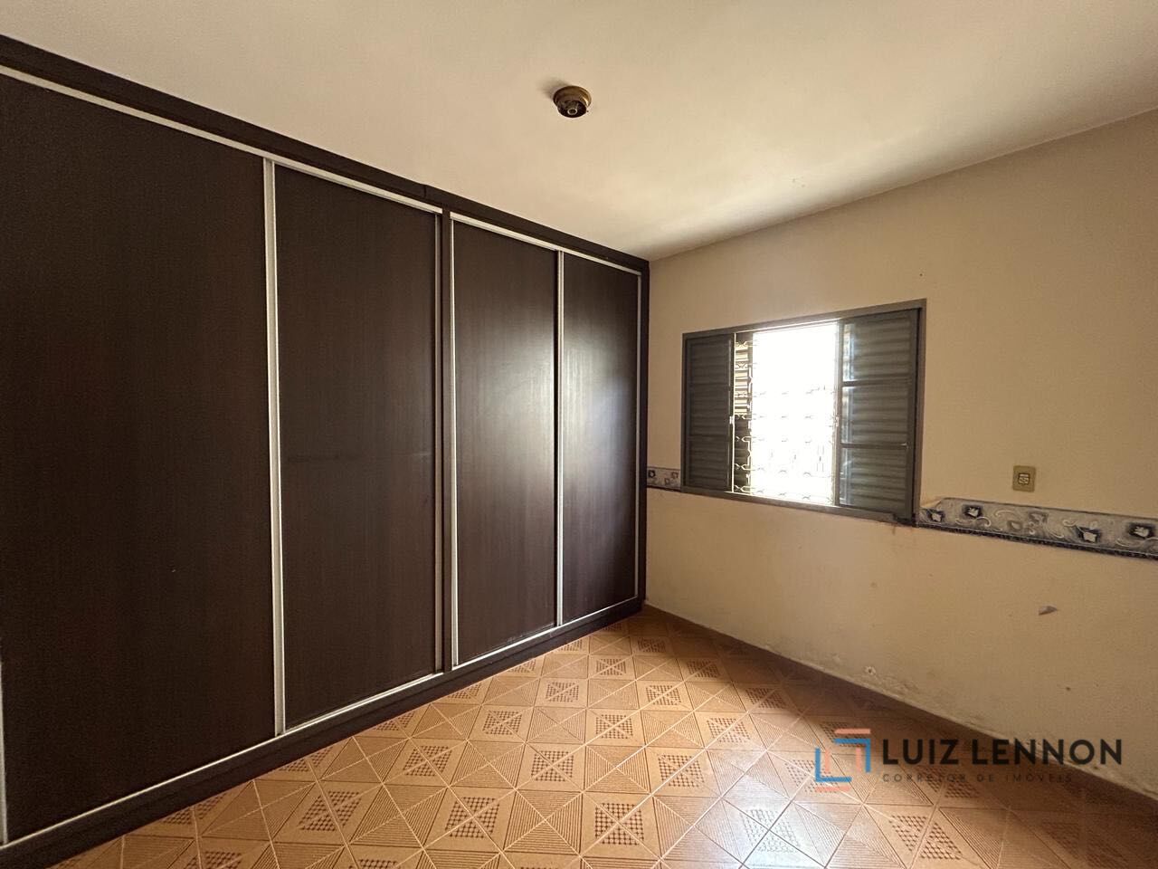 Casa à venda com 4 quartos, 176m² - Foto 6