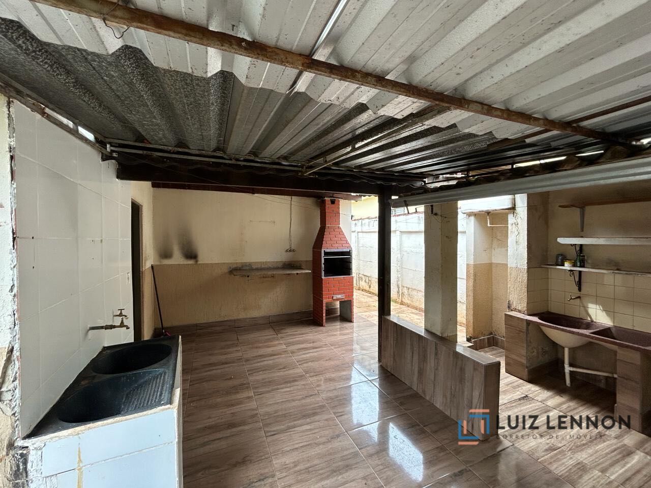 Casa à venda com 4 quartos, 176m² - Foto 19