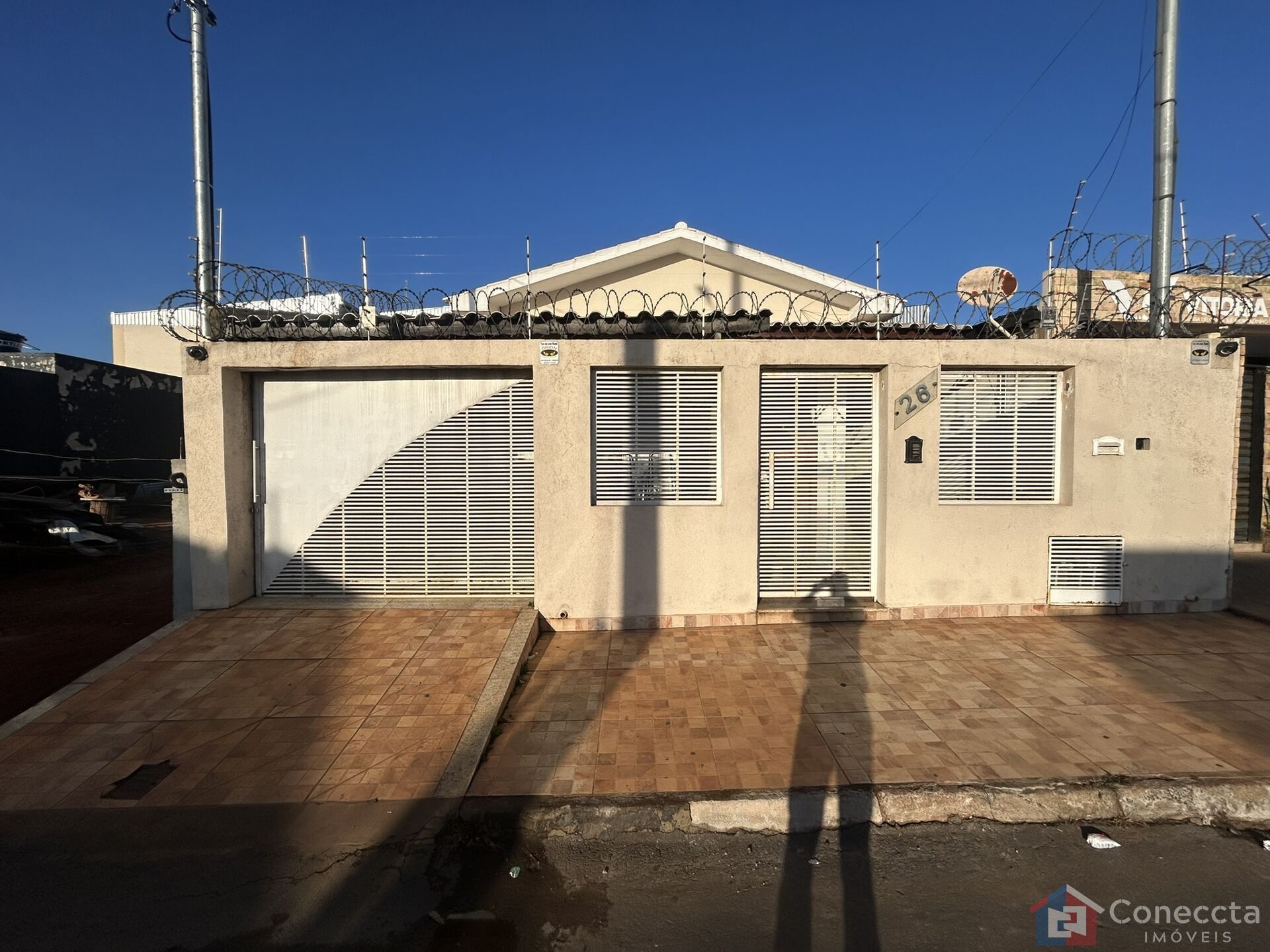 Casa à venda com 3 quartos, 158m² - Foto 2