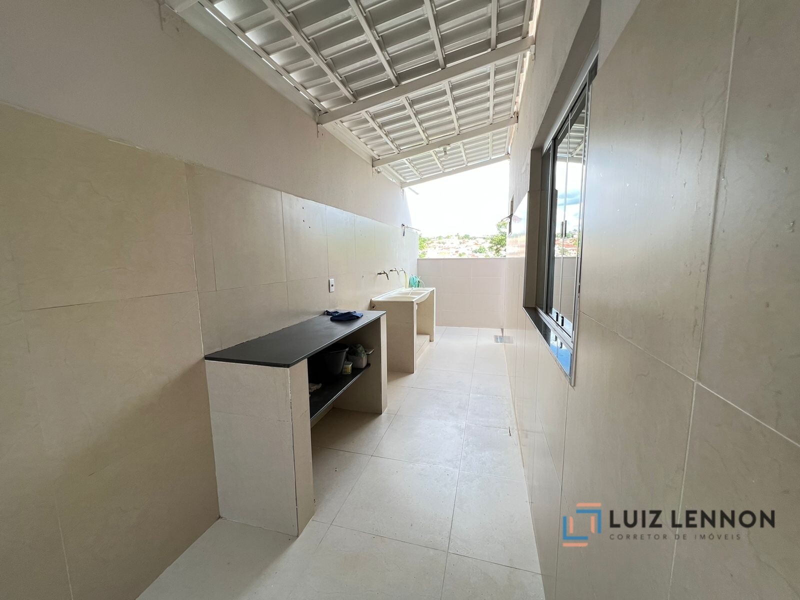 Casa à venda com 4 quartos, 360m² - Foto 6