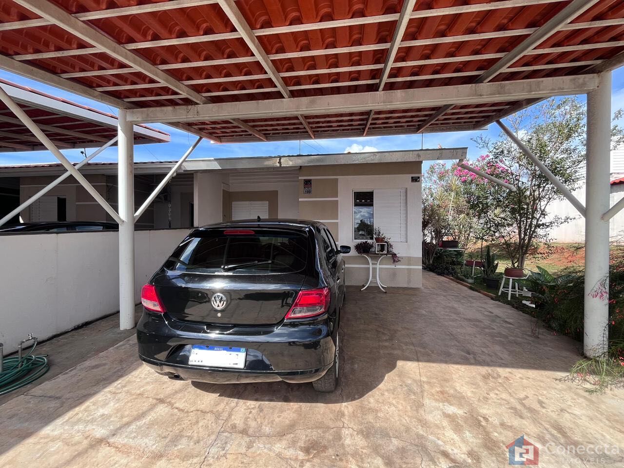 Casa de Condomínio à venda com 4 quartos, 127m² - Foto 1