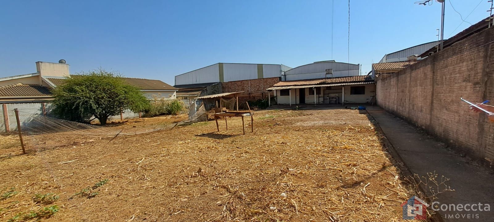 Casa à venda com 1 quarto, 42m² - Foto 3