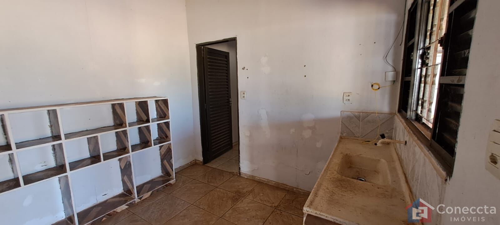 Casa à venda com 1 quarto, 42m² - Foto 11