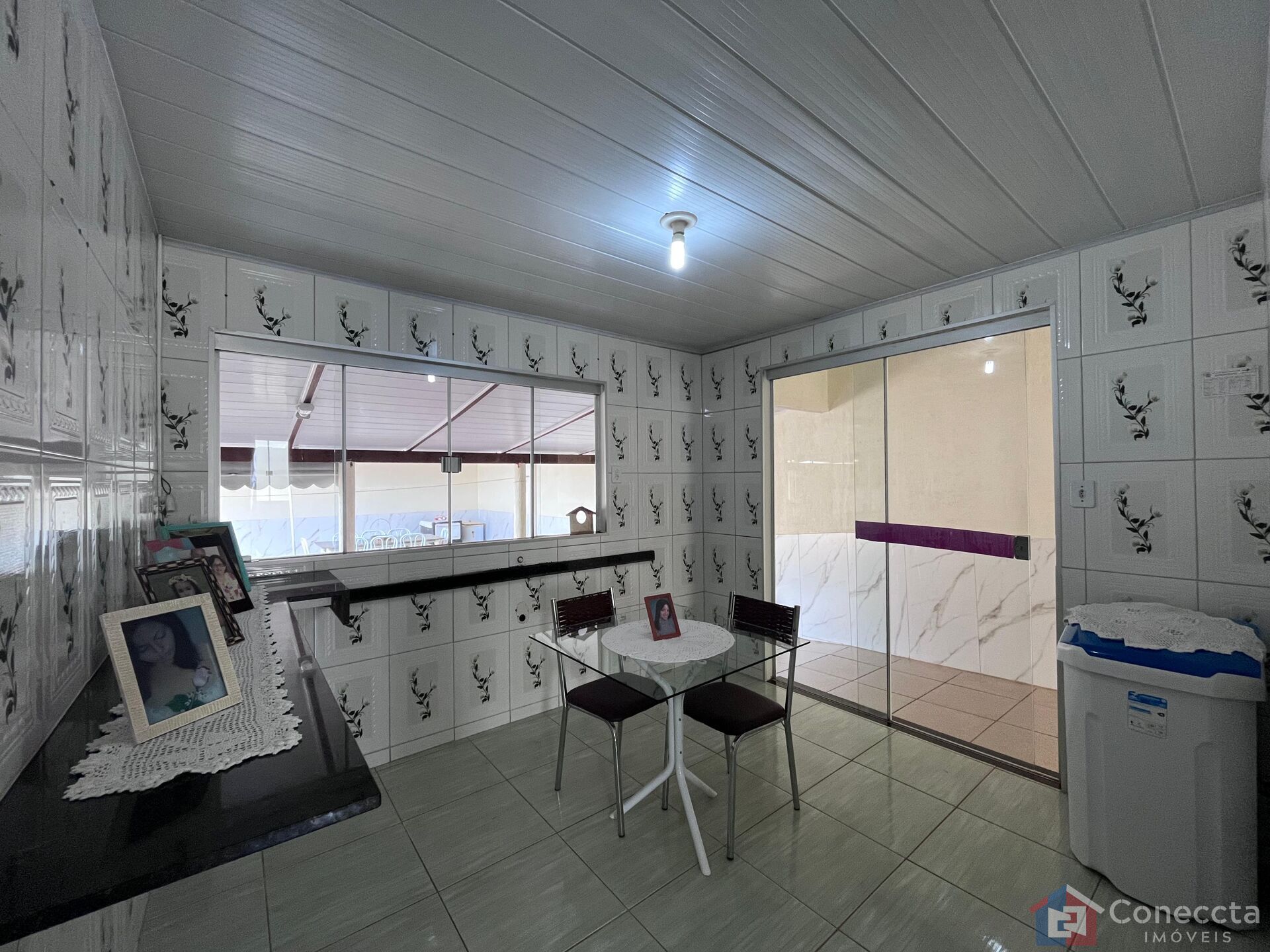 Casa à venda com 2 quartos, 148m² - Foto 4