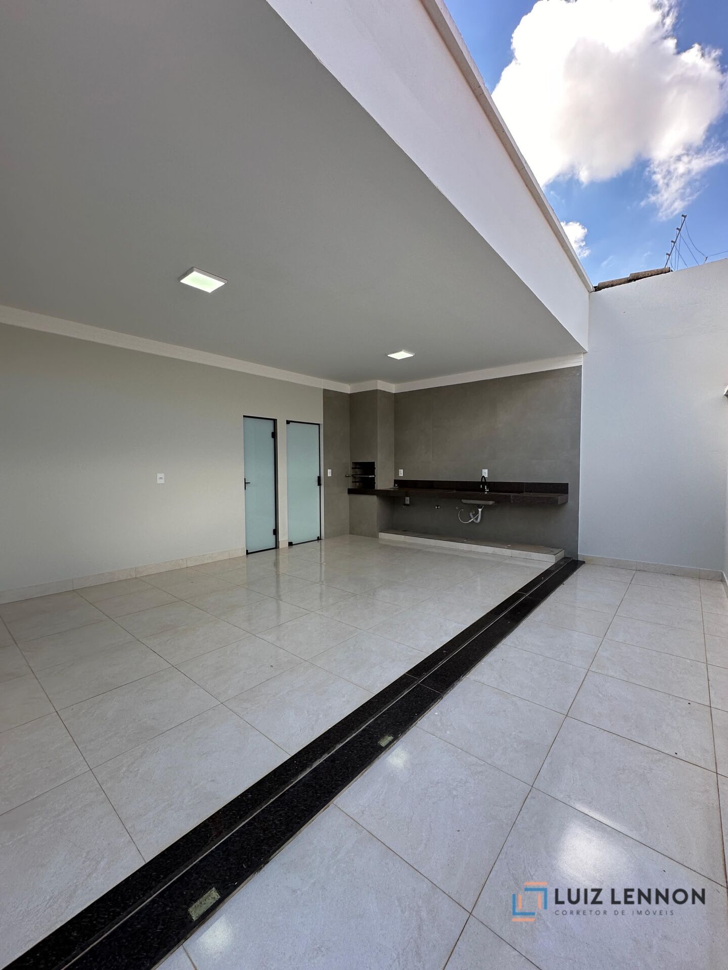 Casa à venda com 3 quartos, 160m² - Foto 13