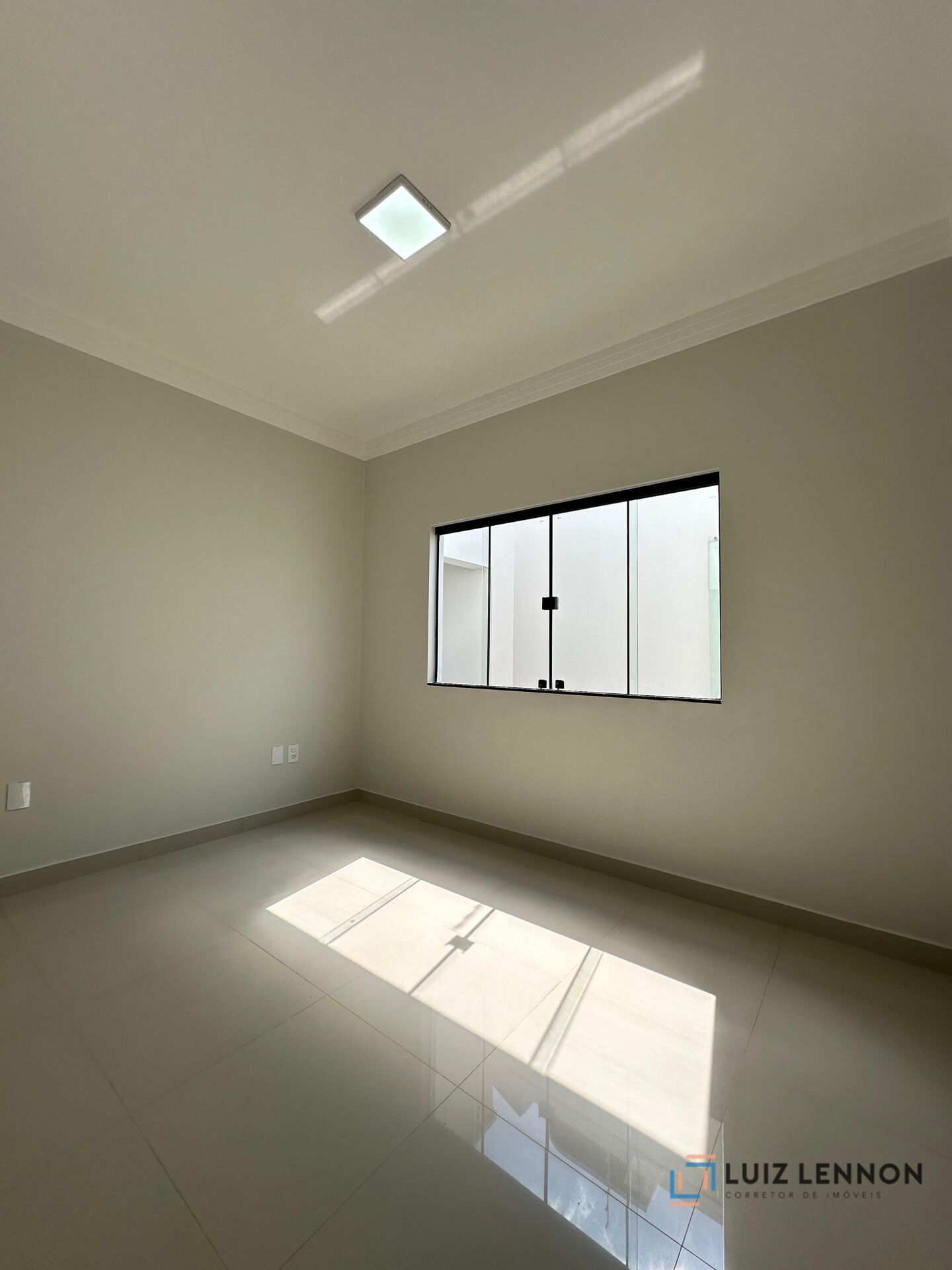 Casa à venda com 3 quartos, 160m² - Foto 7