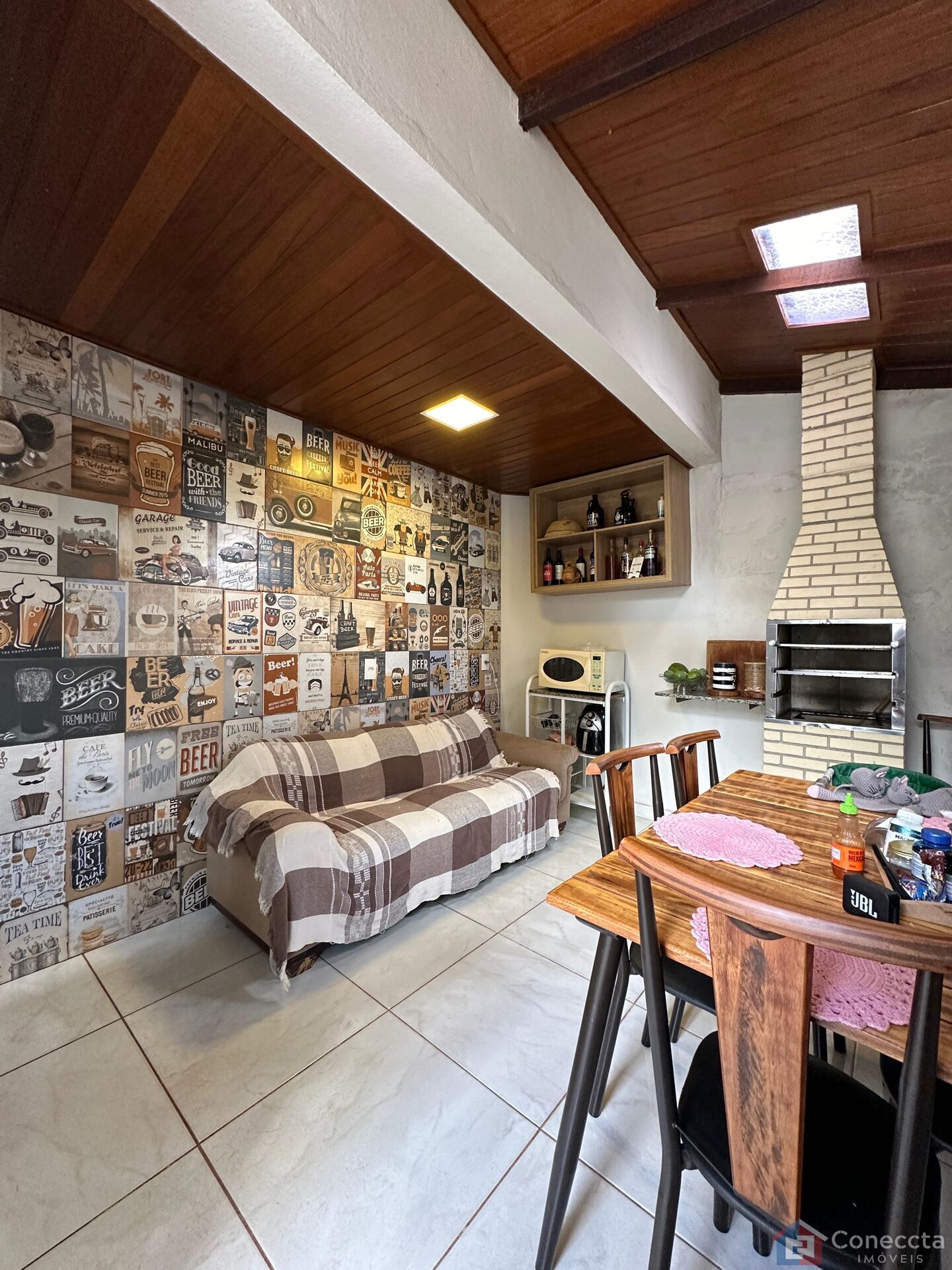 Sobrado à venda com 3 quartos, 97m² - Foto 1