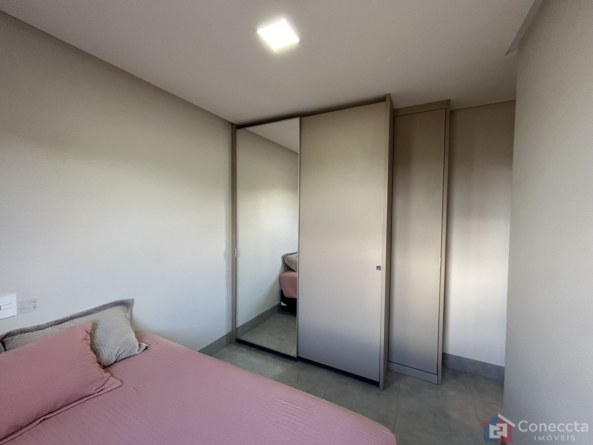 Apartamento à venda com 2 quartos, 62m² - Foto 10