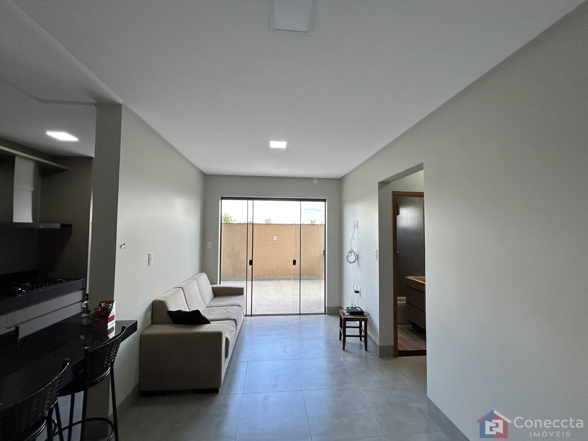 Apartamento à venda com 2 quartos, 62m² - Foto 4