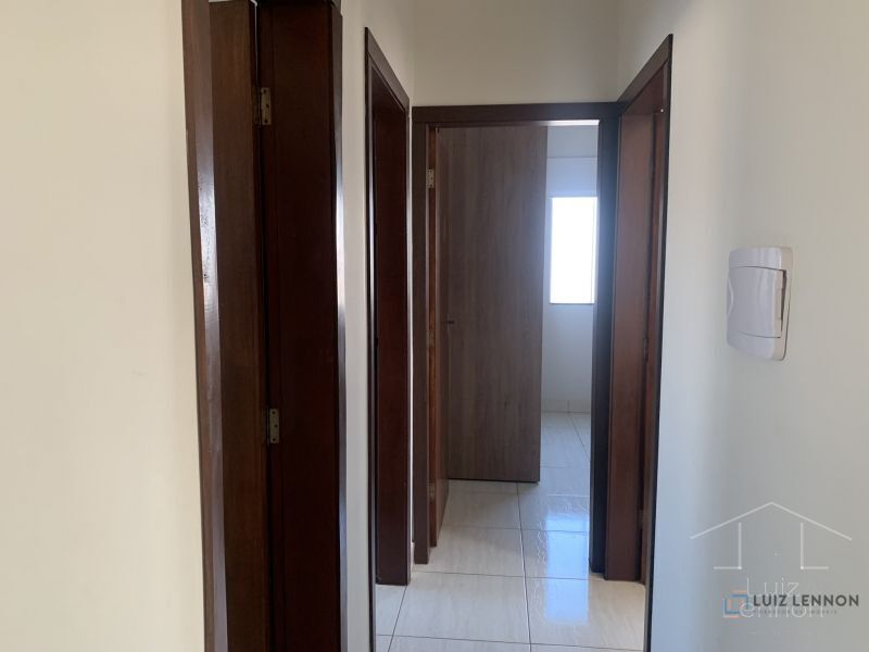 Casa à venda com 3 quartos, 140m² - Foto 4