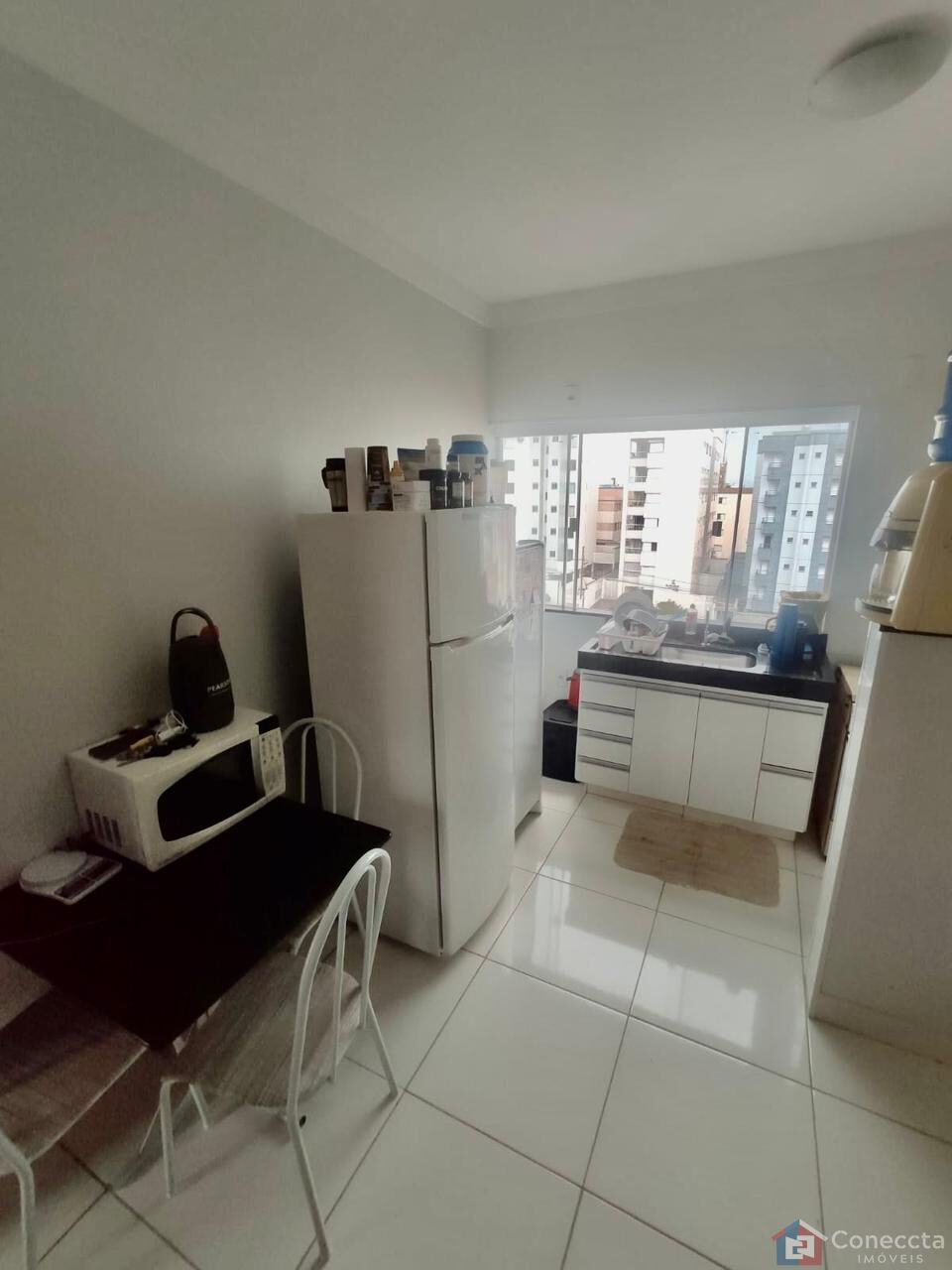 Apartamento à venda com 2 quartos, 60m² - Foto 3