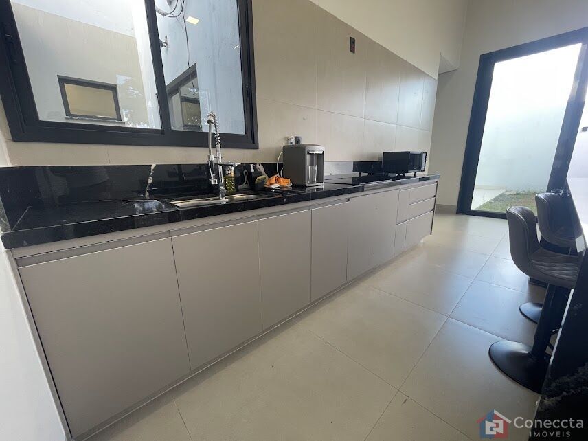 Casa à venda com 3 quartos, 220m² - Foto 21