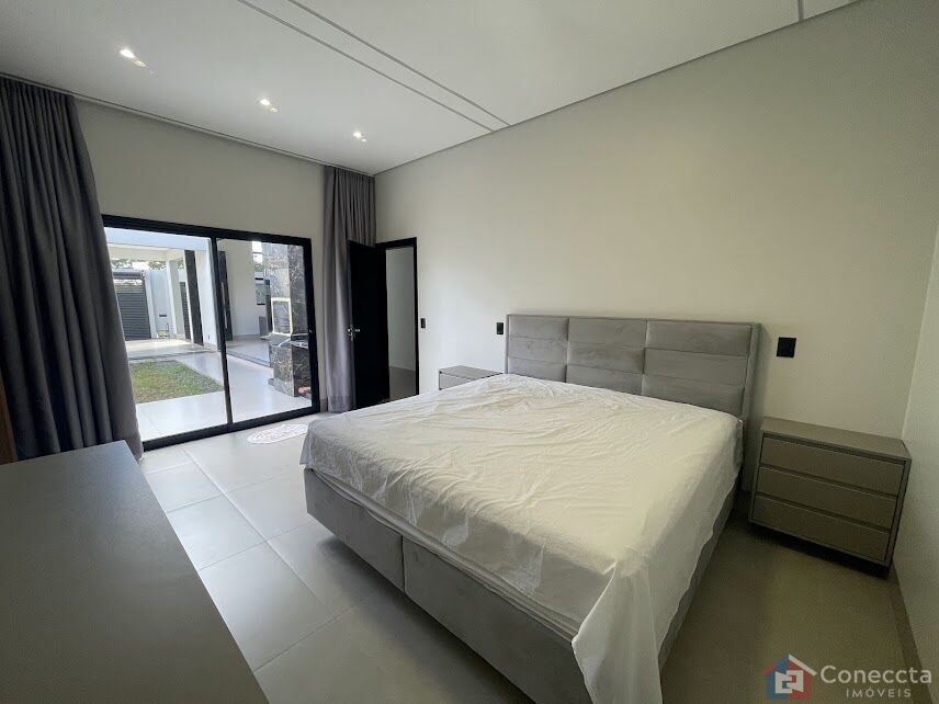 Casa à venda com 3 quartos, 220m² - Foto 24