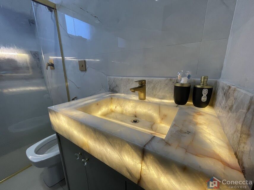 Casa à venda com 3 quartos, 220m² - Foto 26