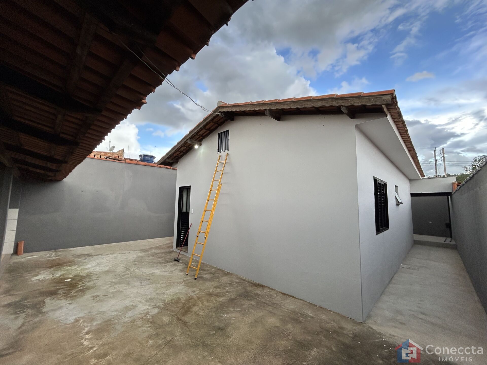 Casa à venda com 2 quartos, 88m² - Foto 17