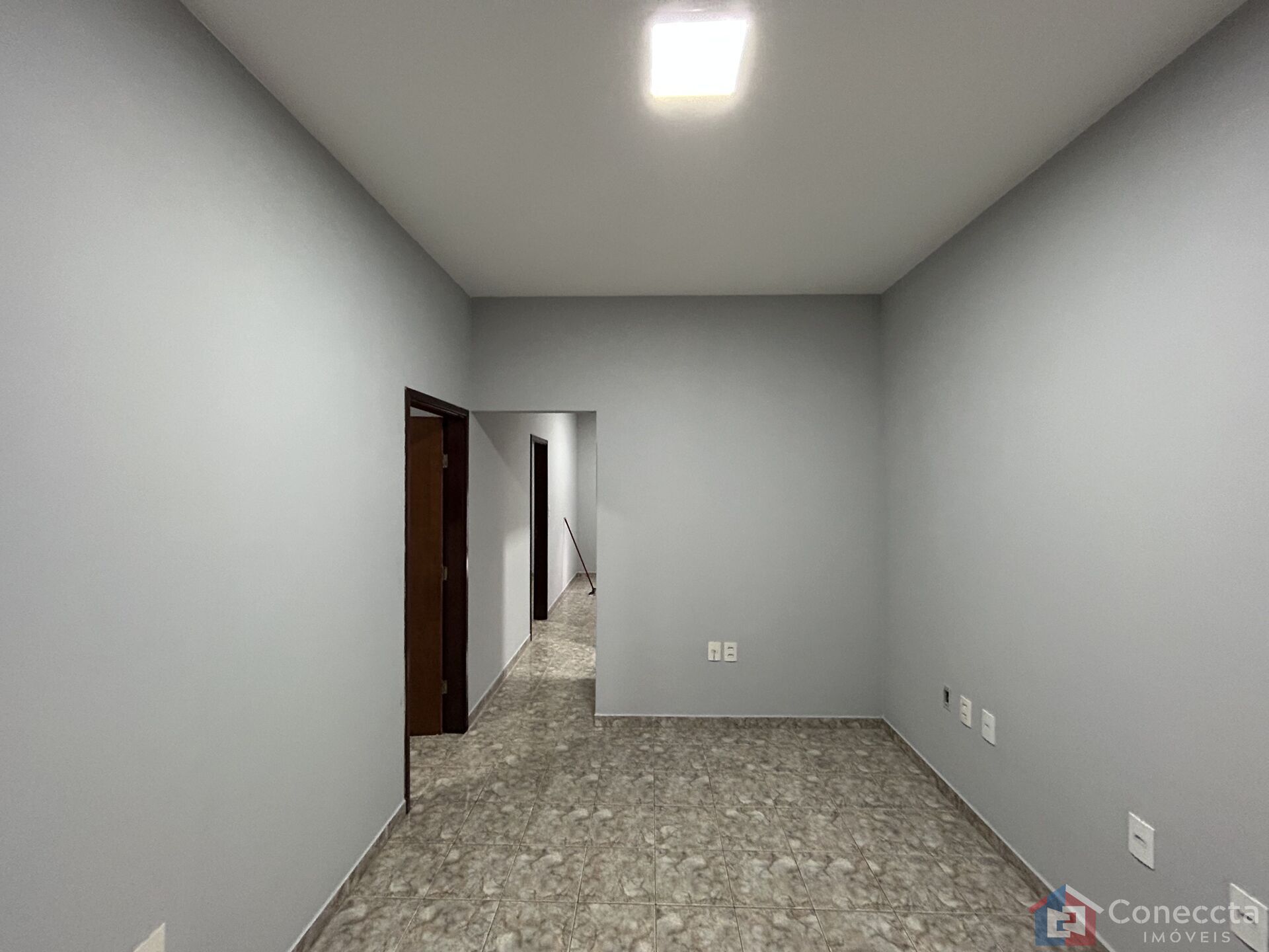 Casa à venda com 2 quartos, 88m² - Foto 3